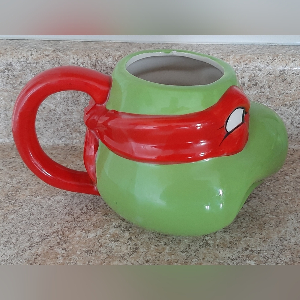 TMNT Raphael Mug - Picture 4 of 6